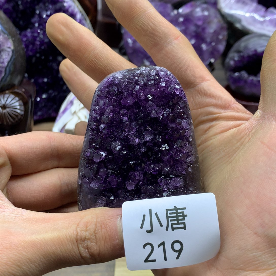 紫晶大型摆件（非配饰）未镶嵌