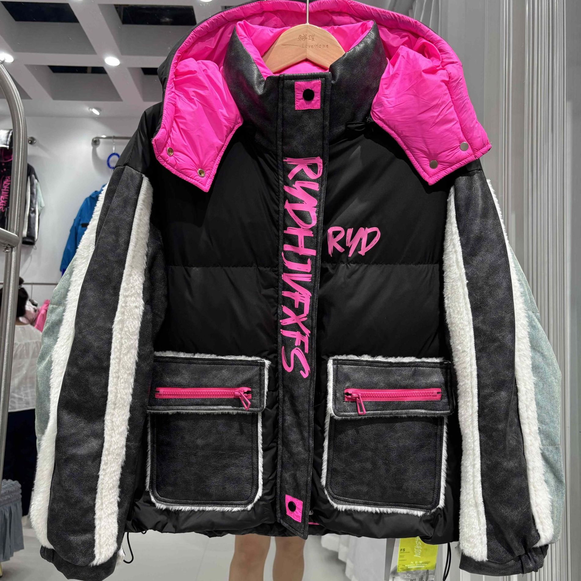 2025可拆卸帽新款撞色字母羽绒服男女同款情侣装短款外套时尚潮牌
