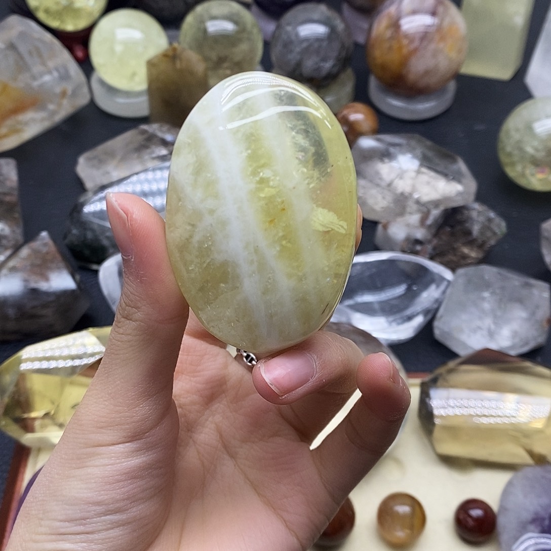 珠宝半成品水晶未镶嵌97水晶石