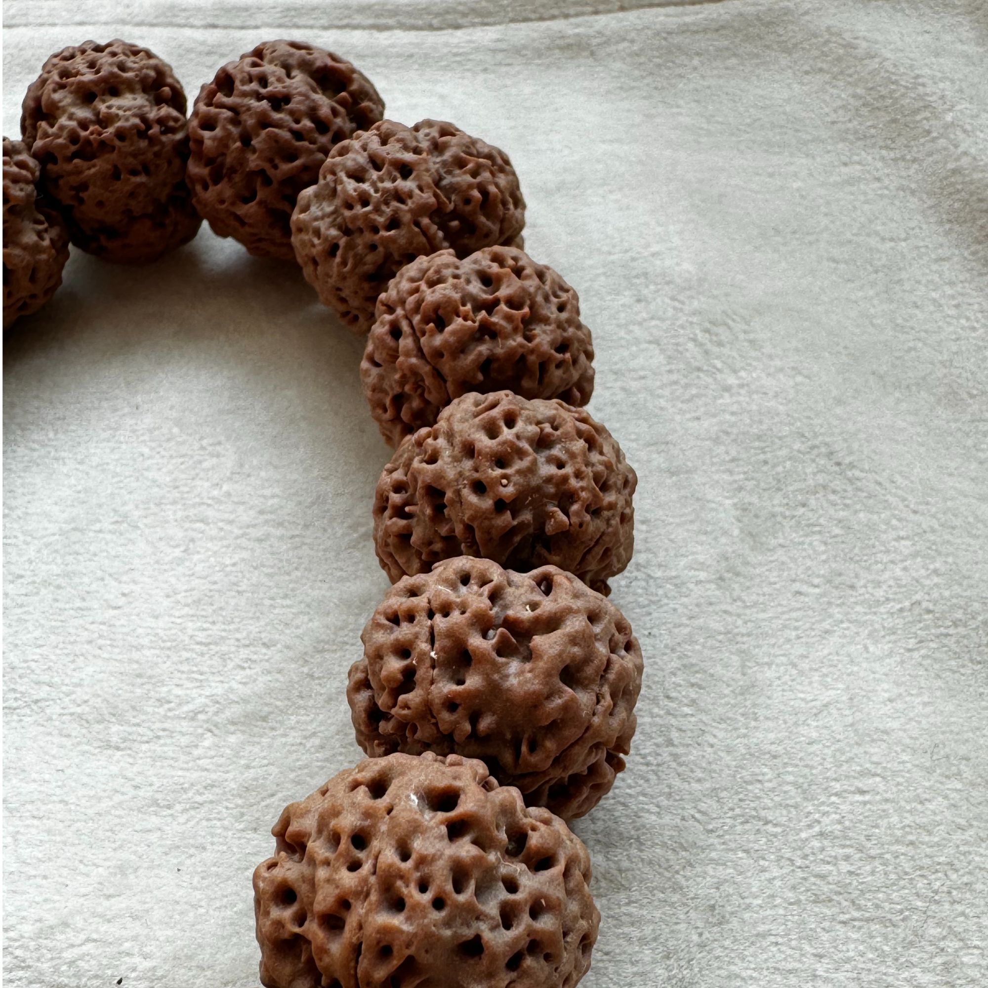 （祝绒出品）尼泊尔大金刚菩提安娜产区高端红皮——琉璃男士可盘手串