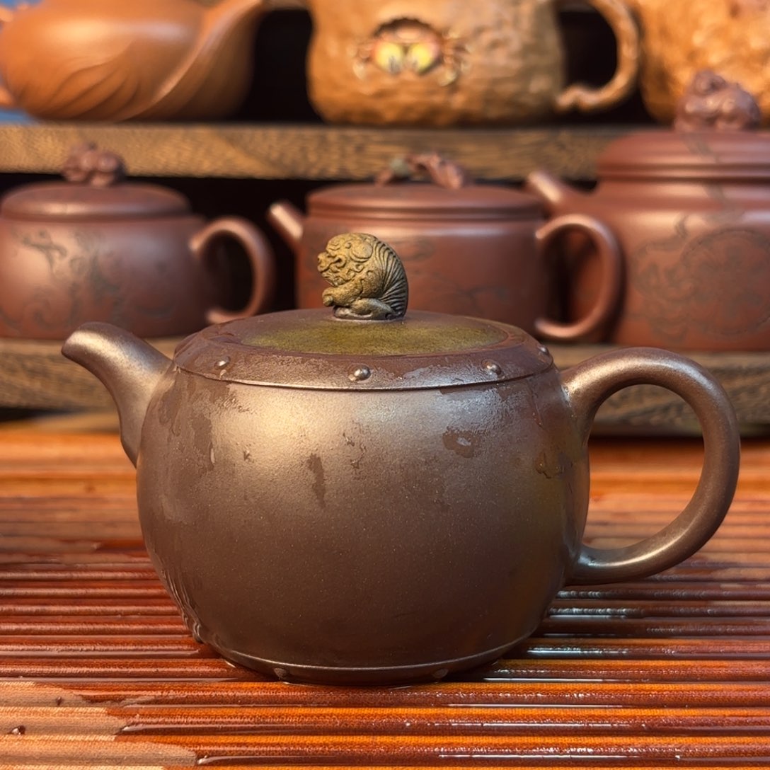 原矿天青泥200c醒狮紫砂壶