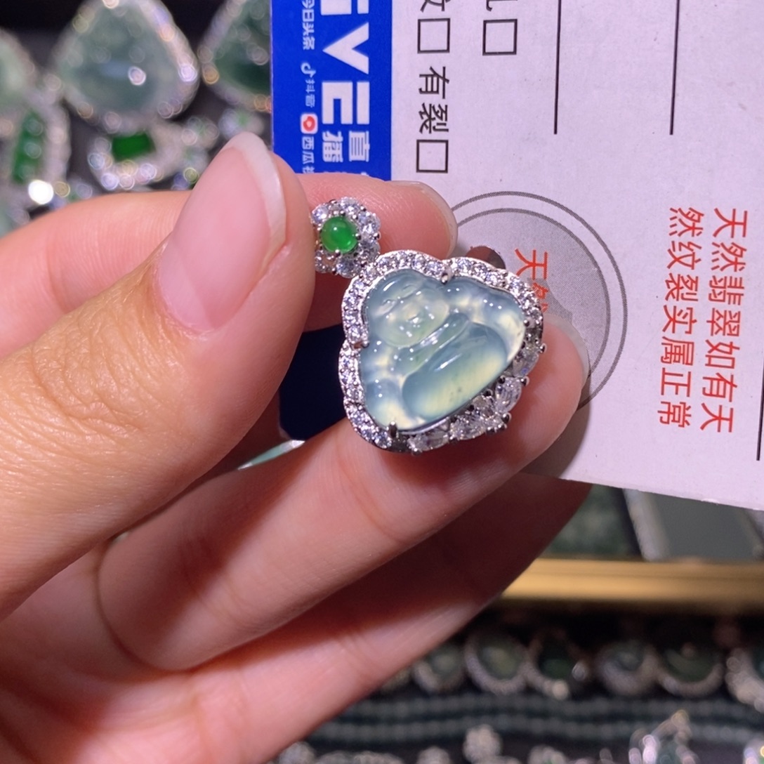 翡翠未镶嵌颈饰天然