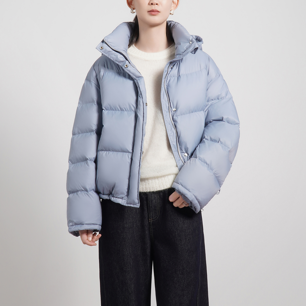 Naivee/纳薇【CC专属】连帽款泡芙鸭绒抽绳短羽绒女冬季25A216388