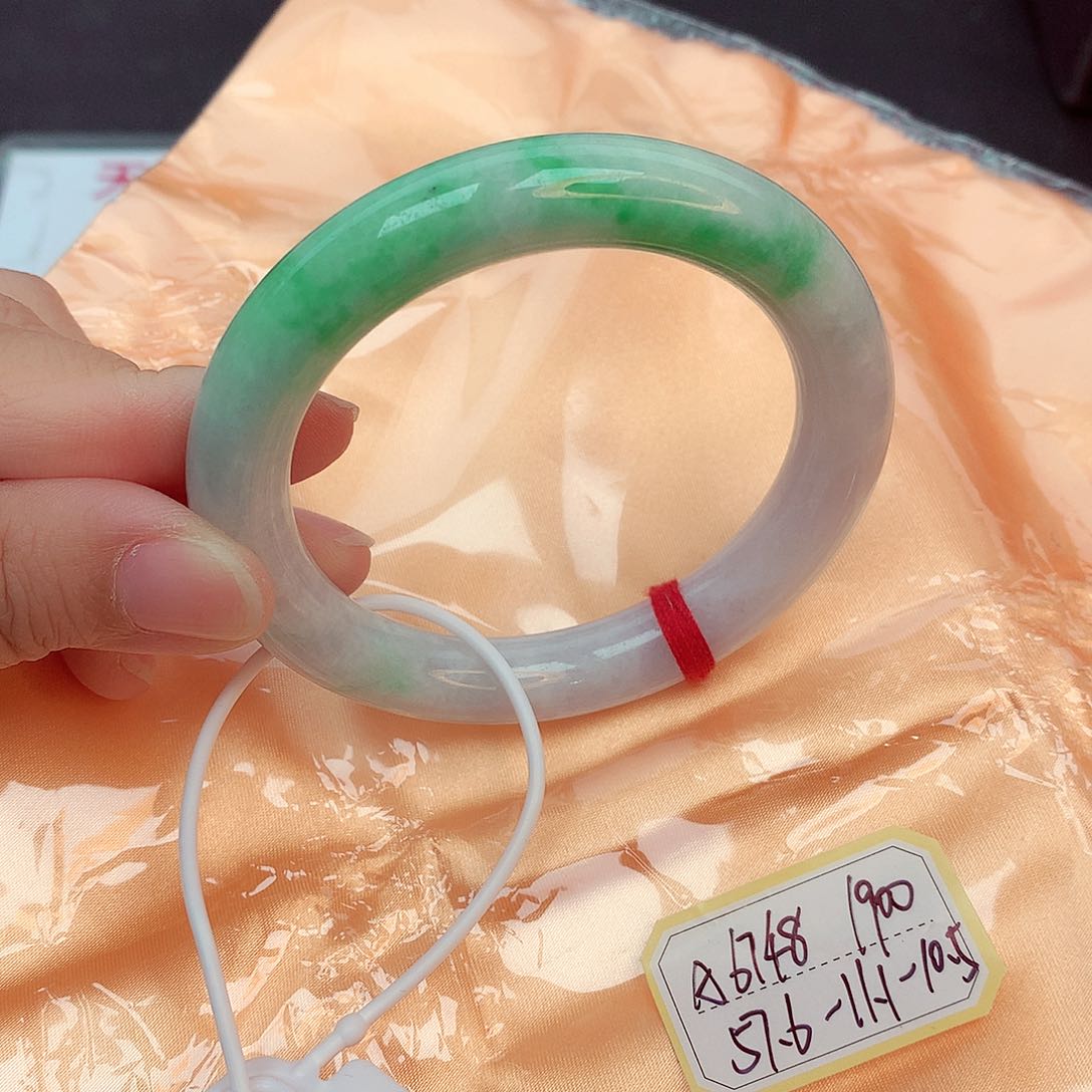 翡翠未镶嵌手镯缅甸翡翠