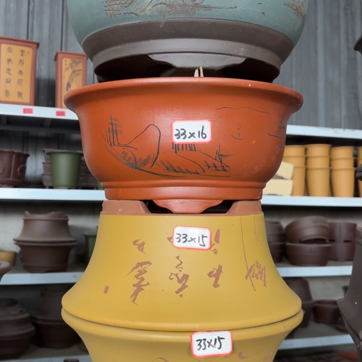 紫砂花盆100-4。        