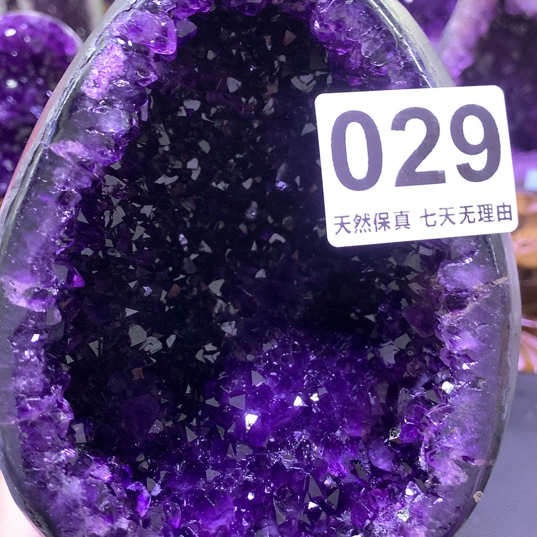水晶水晶摆件未镶嵌V