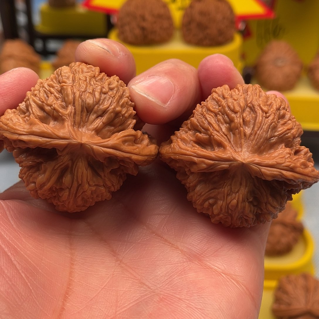 吊坠文玩核桃南疆石44