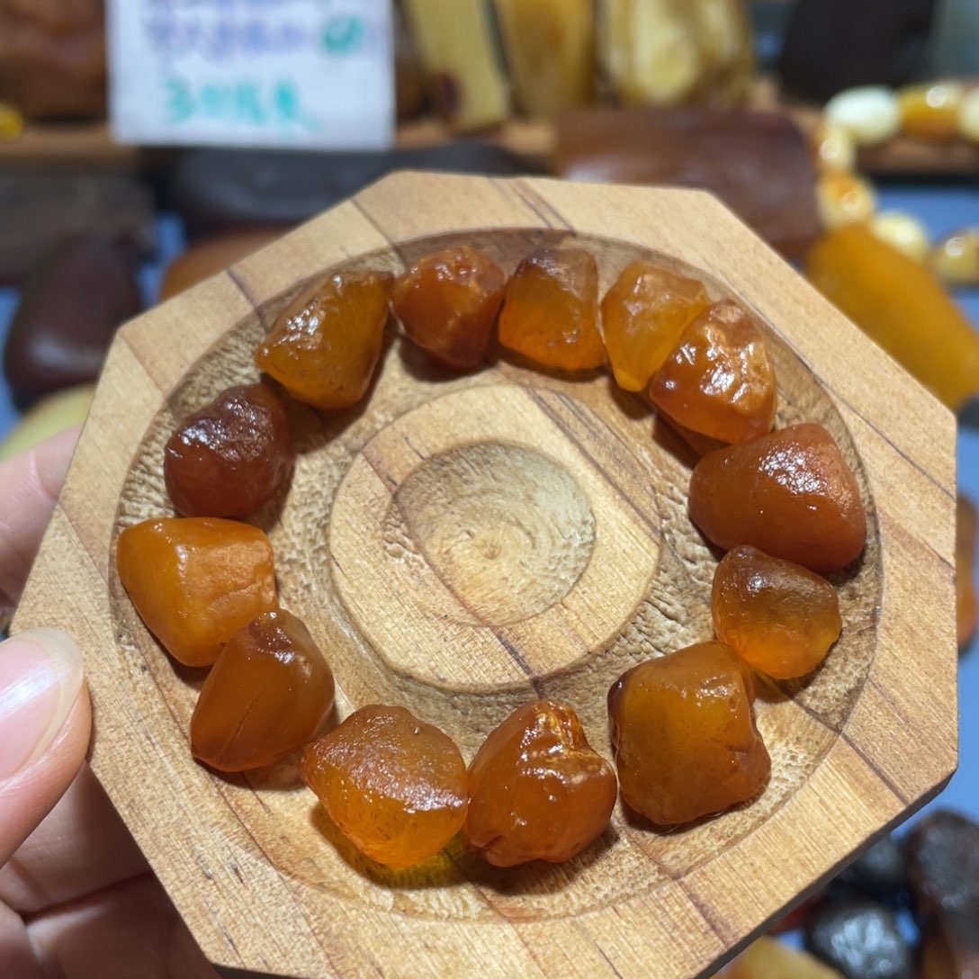 定制蜜蜡未镶嵌原石随形手串