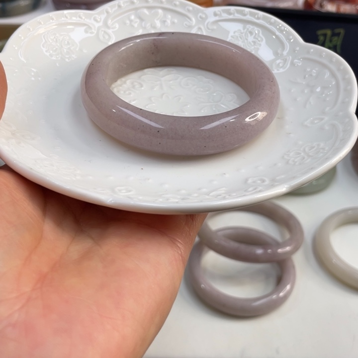 石英质玉手镯合金