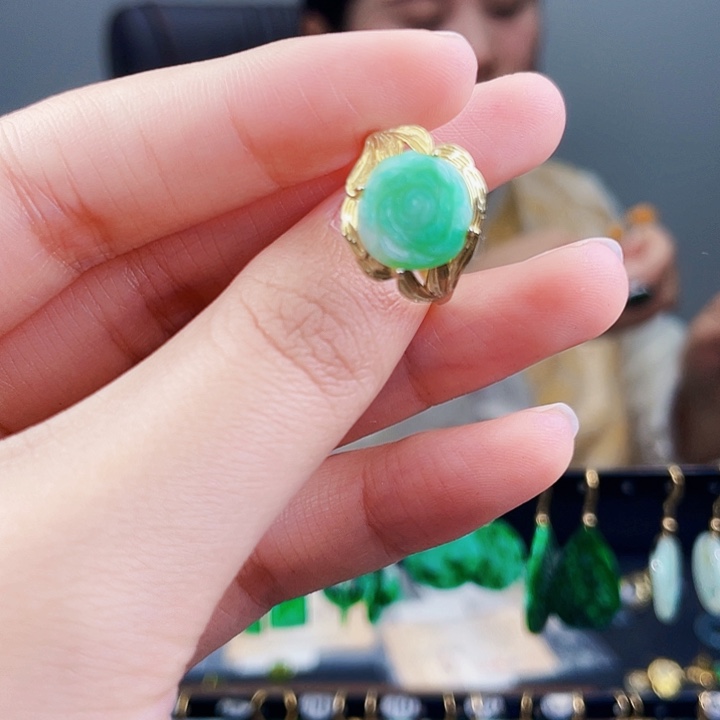 翡翠戒指银S925镶嵌饰品
