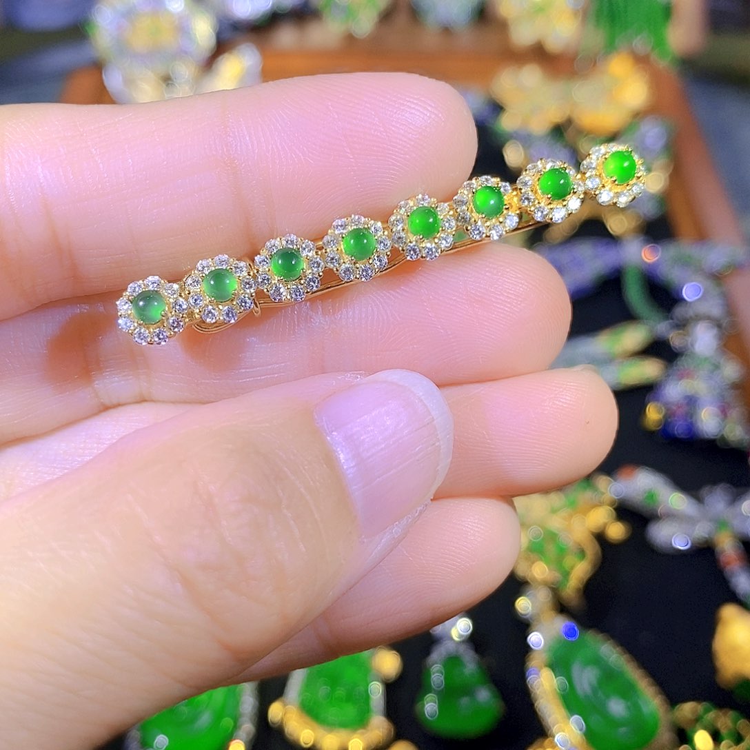 颈饰银S925镶嵌翡翠