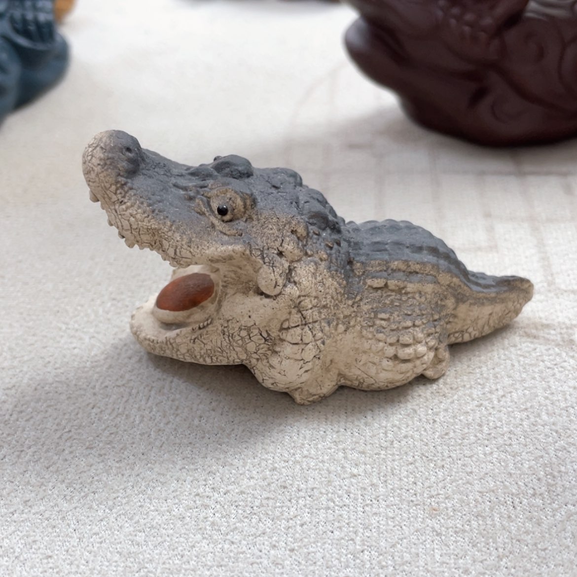 【闪购商品】紫砂茶宠可**少紫砂鳄鱼
