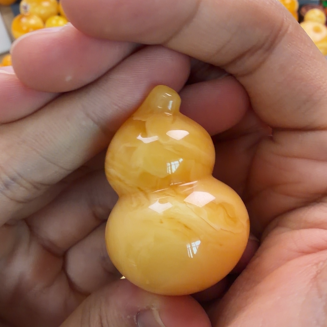 琥珀未镶嵌珠宝奇石17g