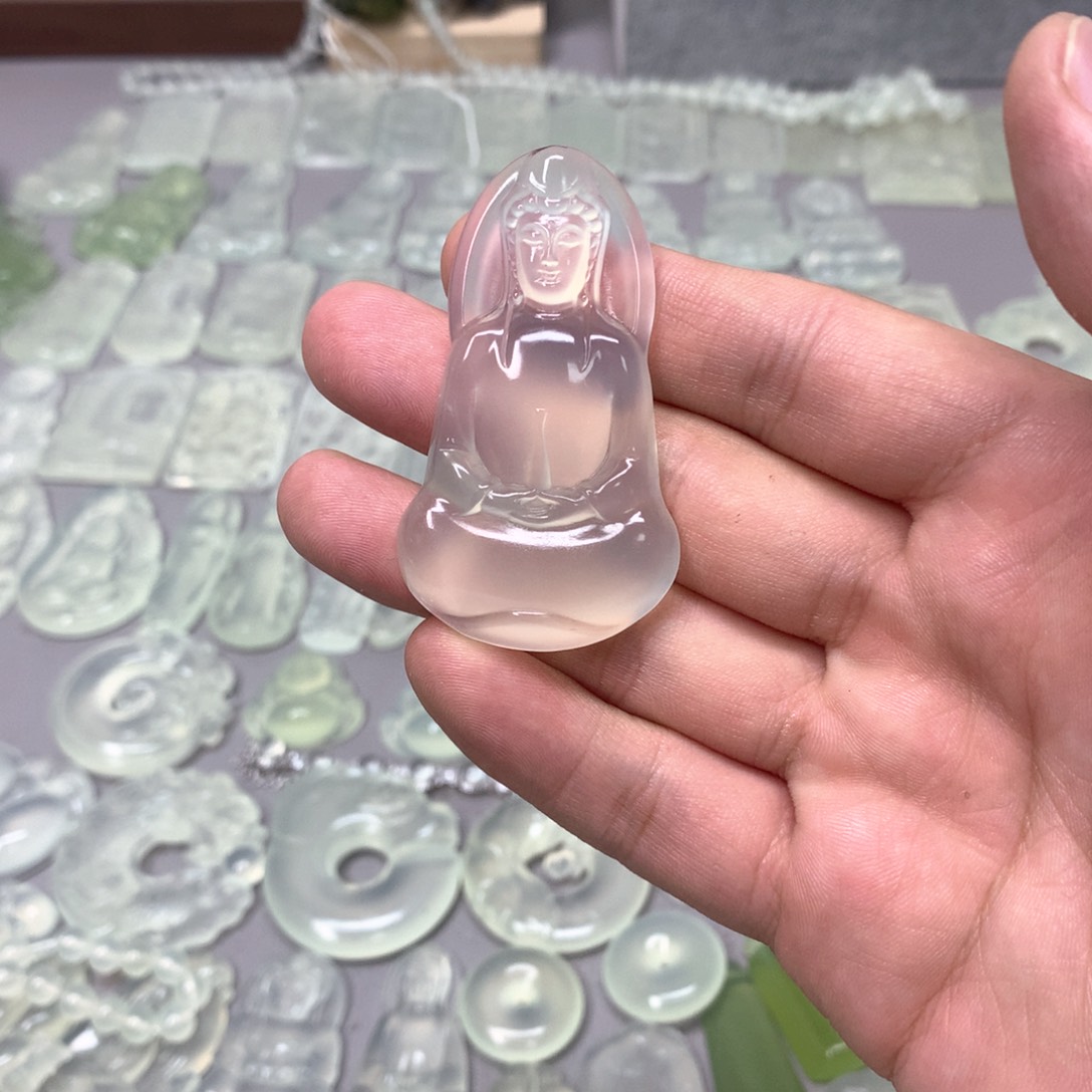 蛇纹石玉颈饰未镶嵌?**?