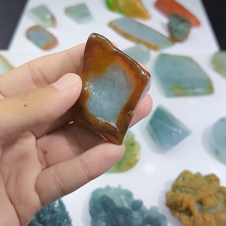 定制翡翠未镶嵌包工包料
