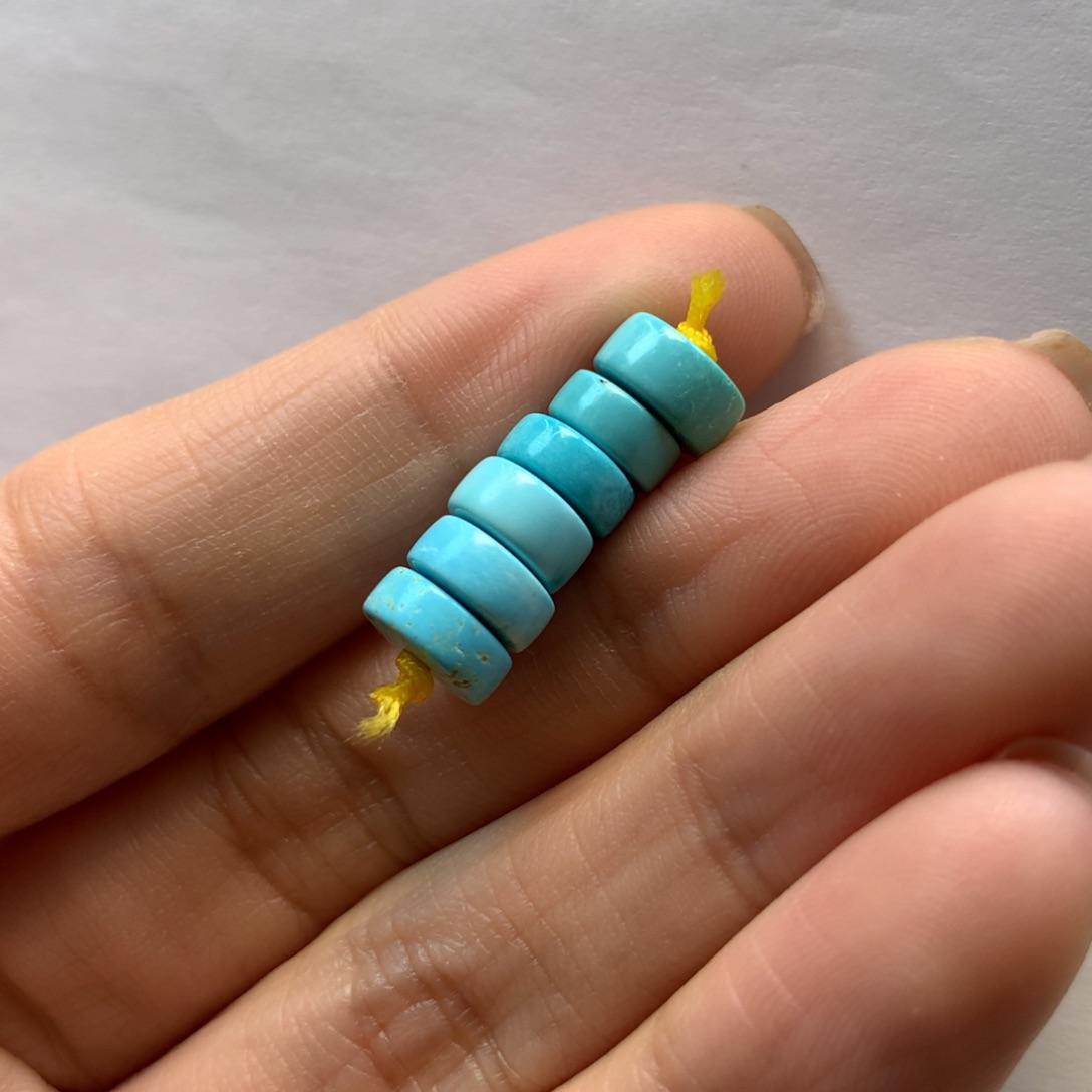 绿松石配饰未镶嵌