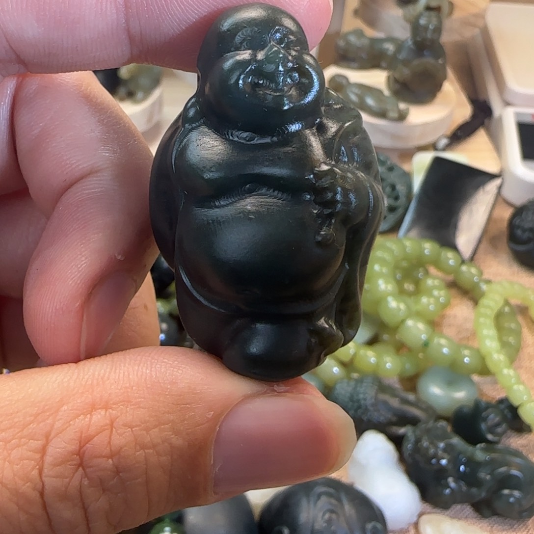 和田玉未镶嵌挂件