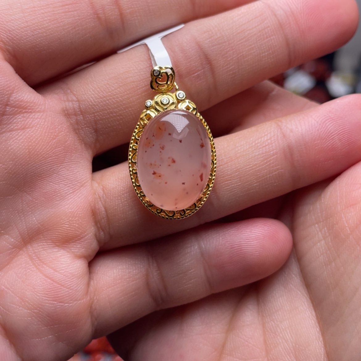 【闪购商品】银S925镶嵌满天星吊坠南红玛瑙