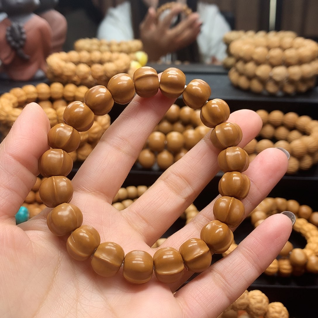 猴头核桃手串小鲨鱼背