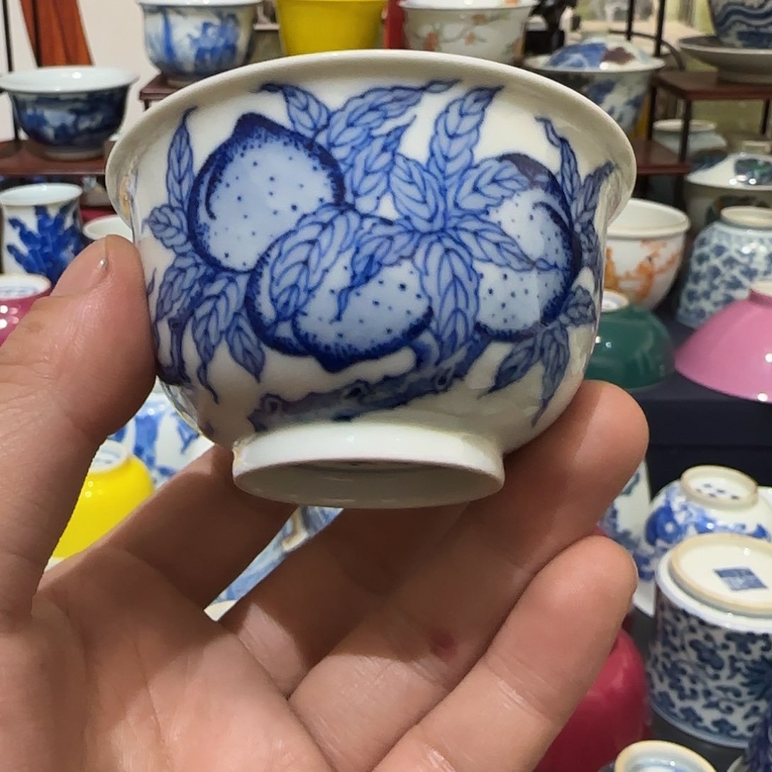 7909878087778987789989