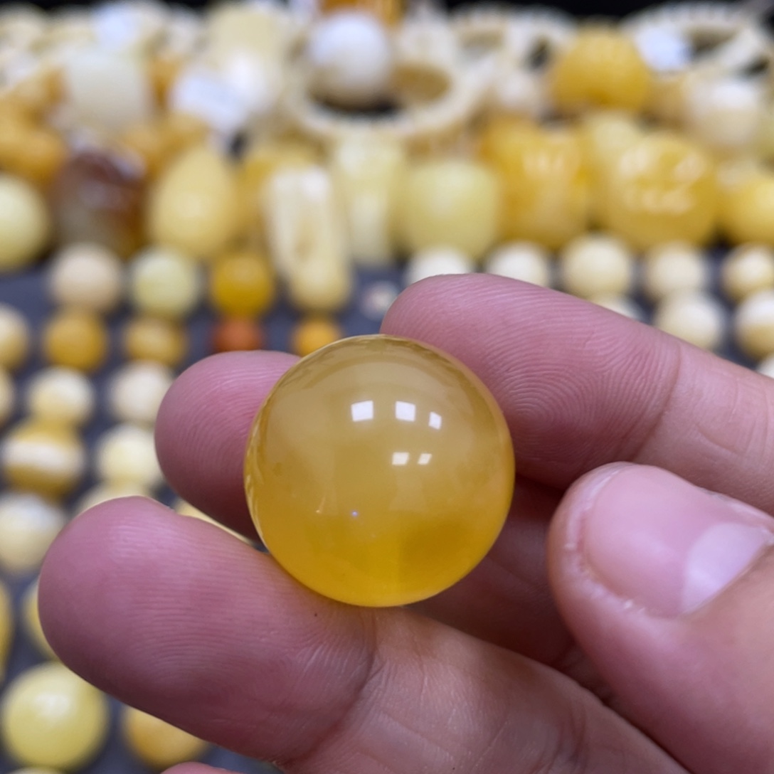 蜜蜡未镶嵌裸石19.7mm福利款