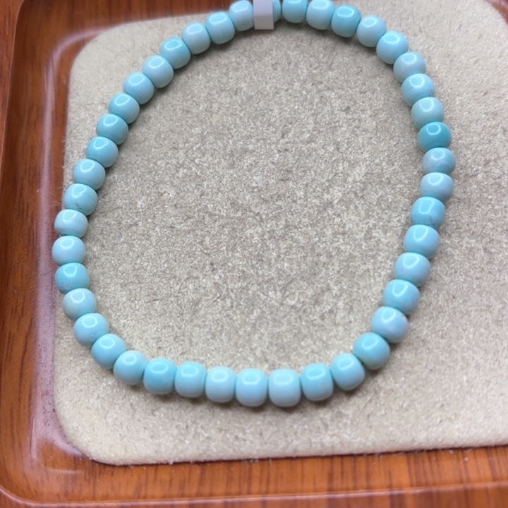 绿松石手串未镶嵌