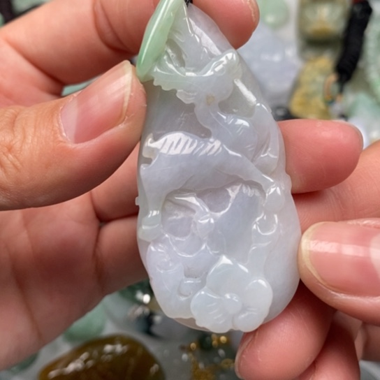 翡翠吊坠(不含链)未镶嵌