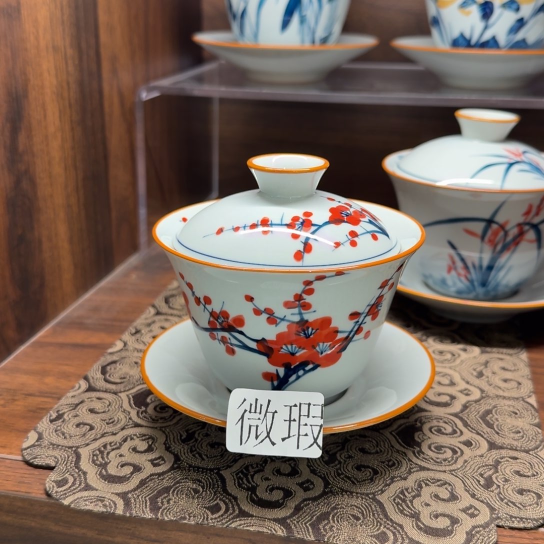 釉下手绘茶具微瑕