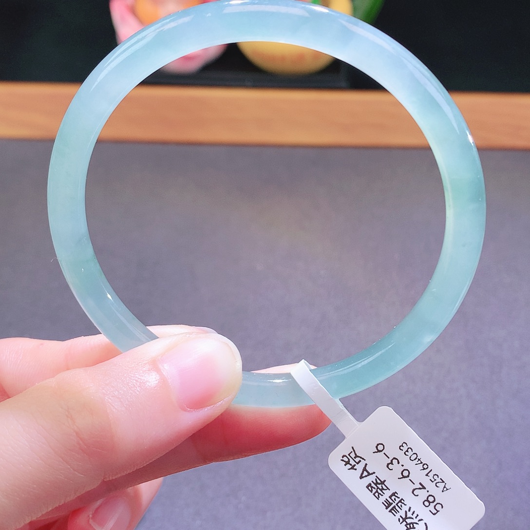 翡翠未镶嵌手镯天然翡翠