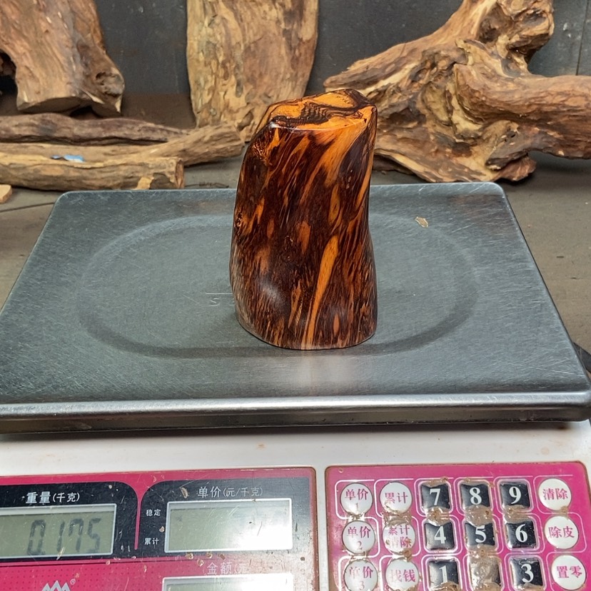 【闪购商品】黄花梨/降香黄檀w*t