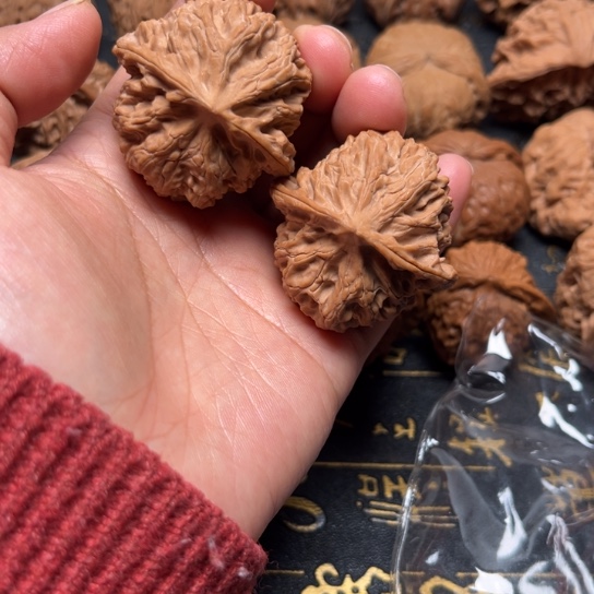 40尺全品无修苹果园