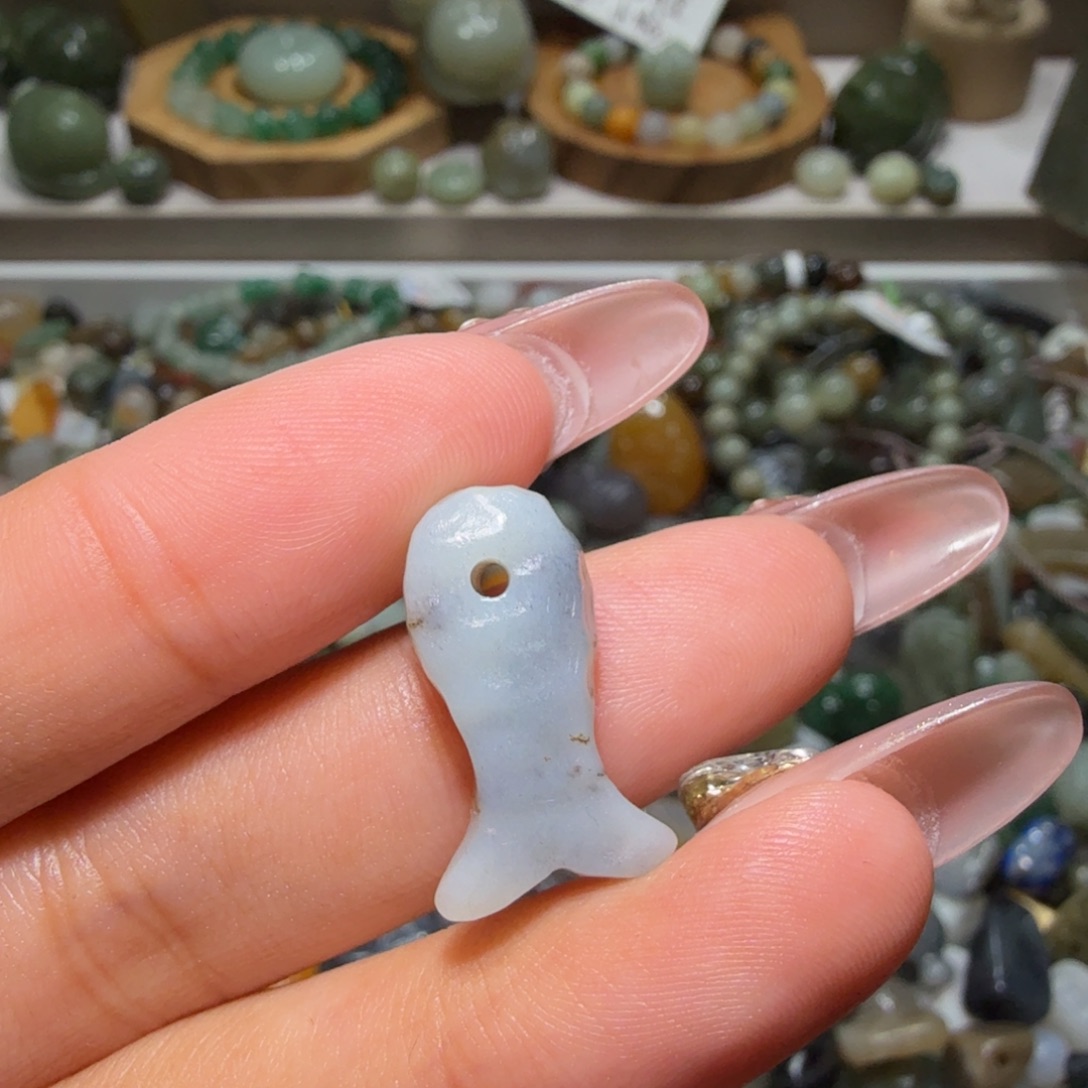 嘿****和田玉未镶嵌珠宝奇石