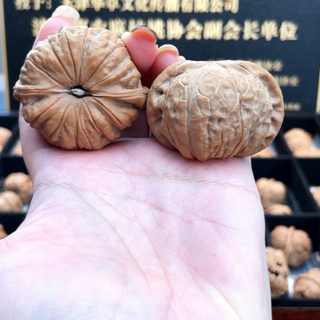 把件文玩核桃47尺毕业级磨盘瓜4703