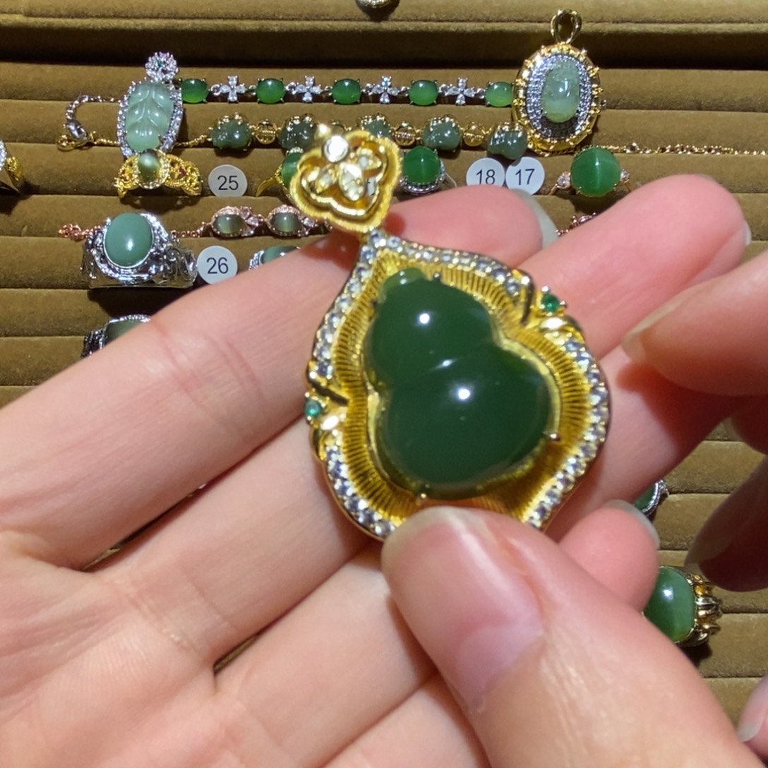 和田玉（碧玉）未镶嵌吊坠(不含链)