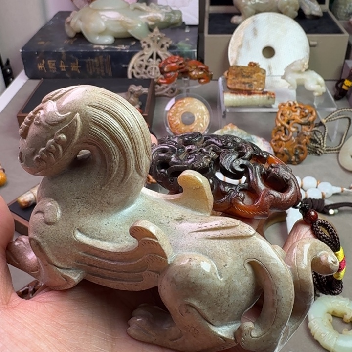 S***硕和田玉（糖玉）未镶嵌颈饰