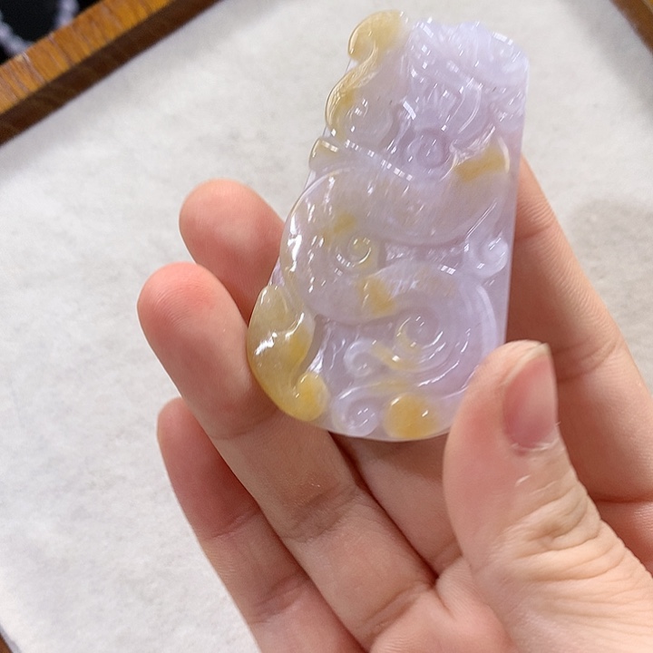 翡翠未镶嵌颈饰翡翠吊坠