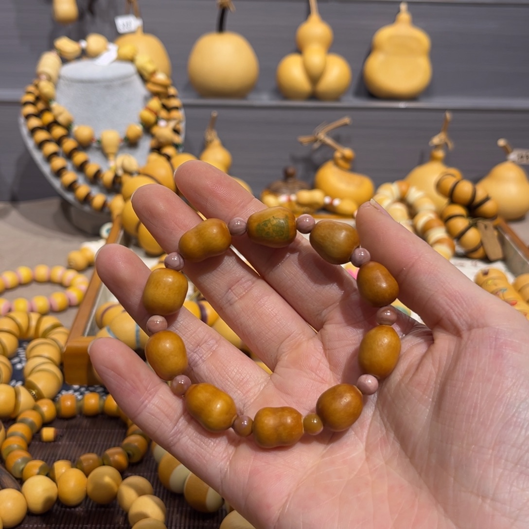 清***.胖墩老皮手串。         