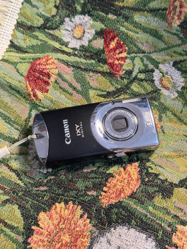 9新 Canon/佳能 ixus i zoom 黑色 福利款复古ccd数码相机学生