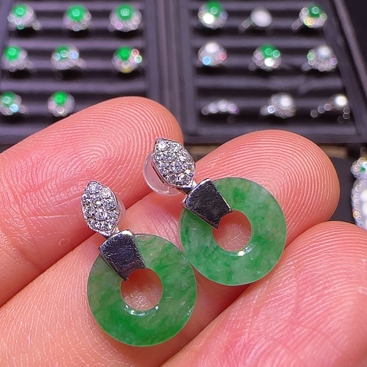 翡翠耳坠18K金镶嵌耳钉