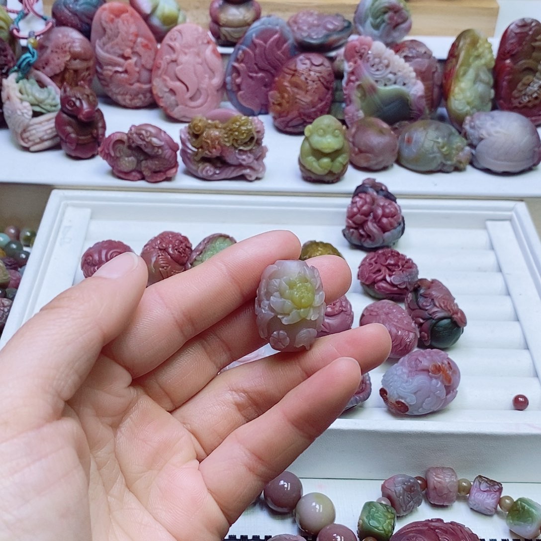 玛瑙/玉髓盐源玛瑙未镶嵌