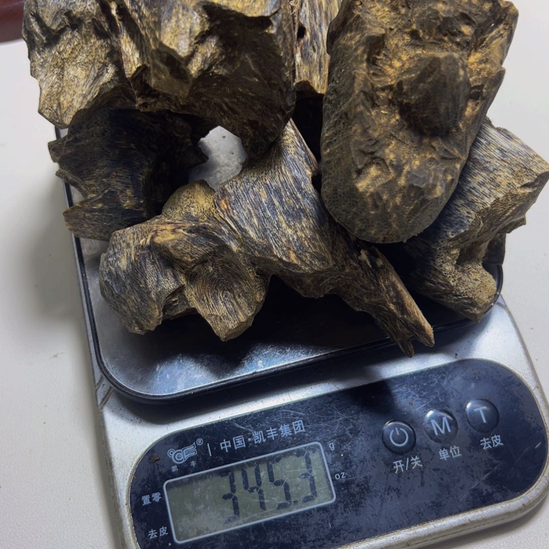 沉香木手把件～沉香原母树大包料