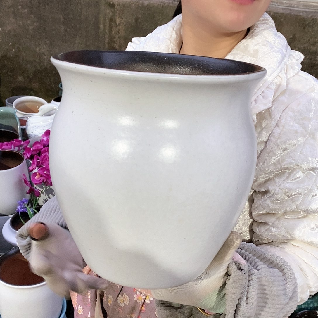紫砂花盆瑕疵口21高23