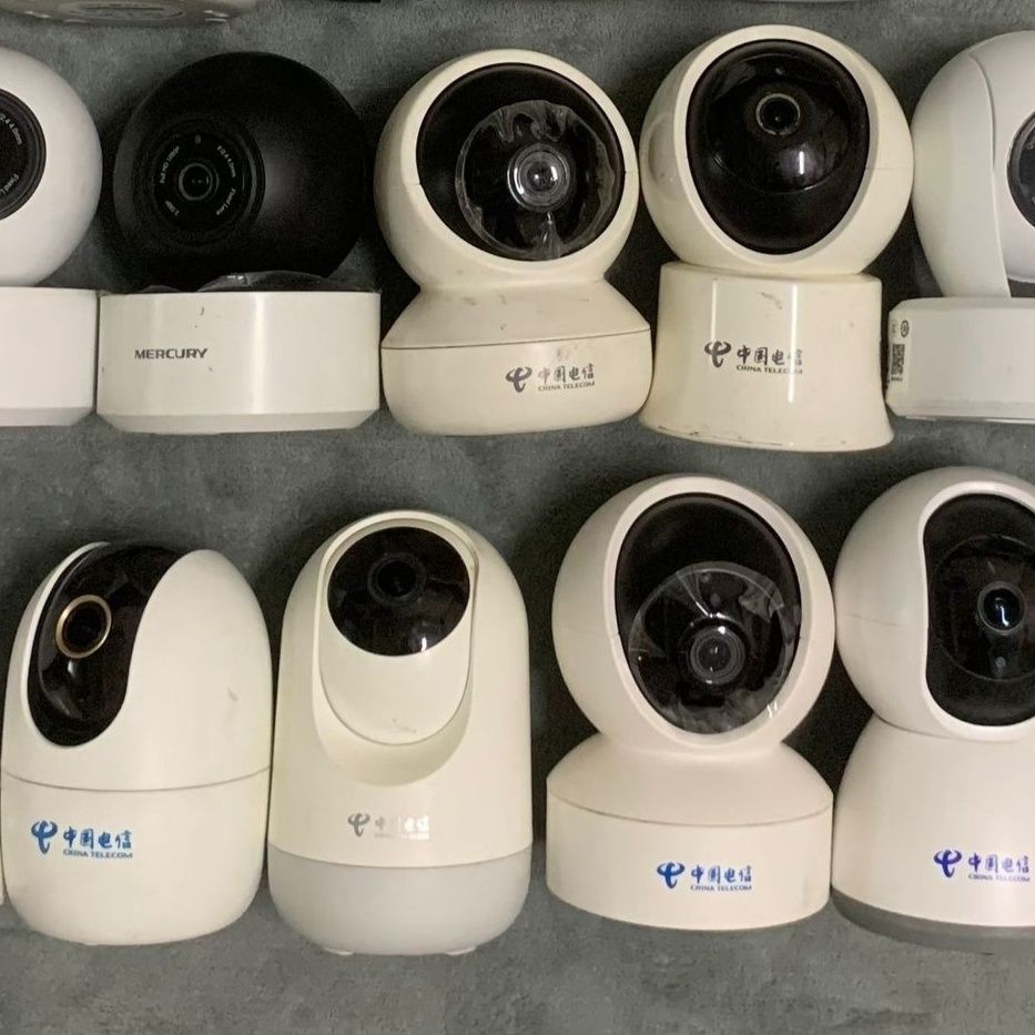 智能监控摄像头400万wifi连接旋转语音夜视APP连接手机远程操控