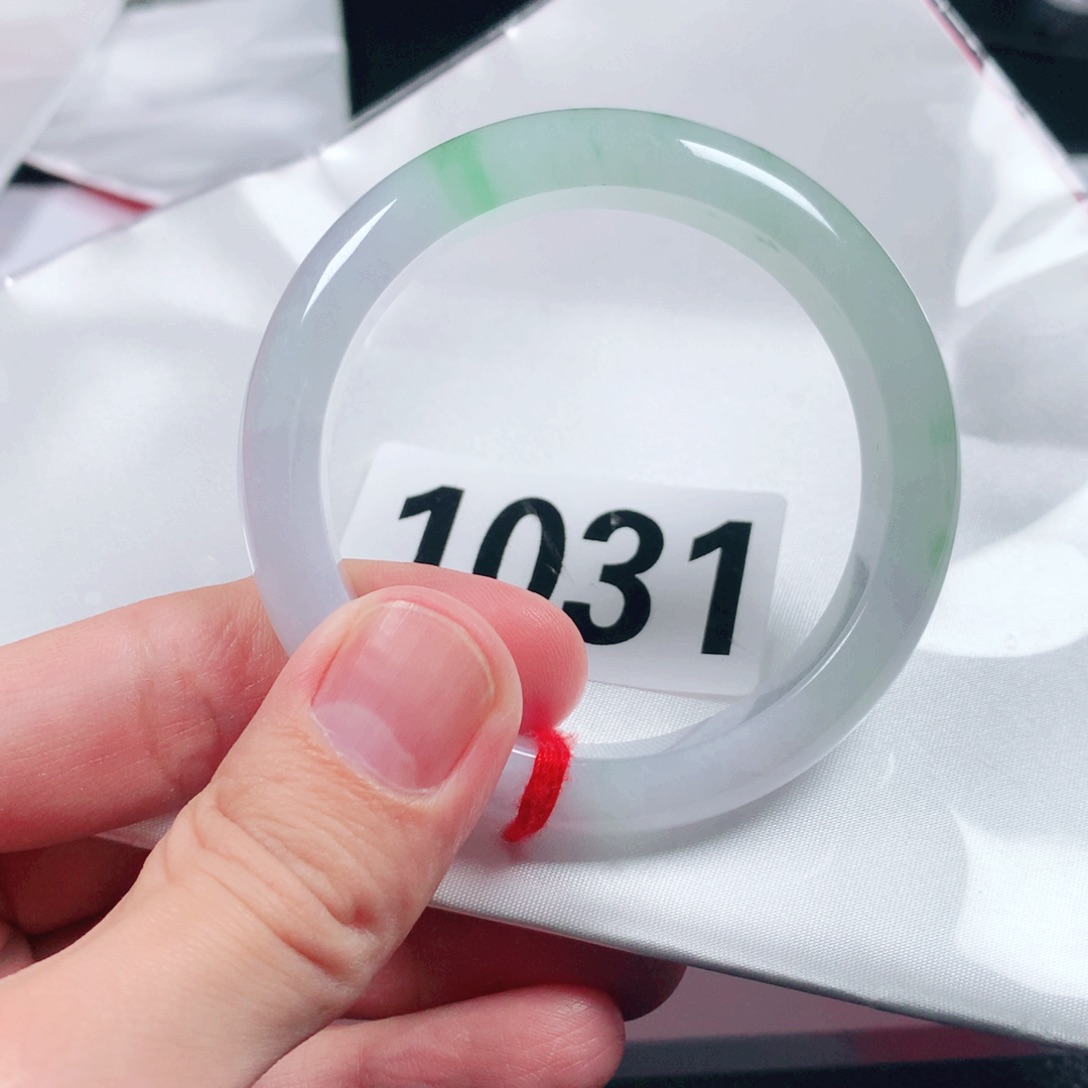 翡翠手镯未镶嵌翡翠手镯1031