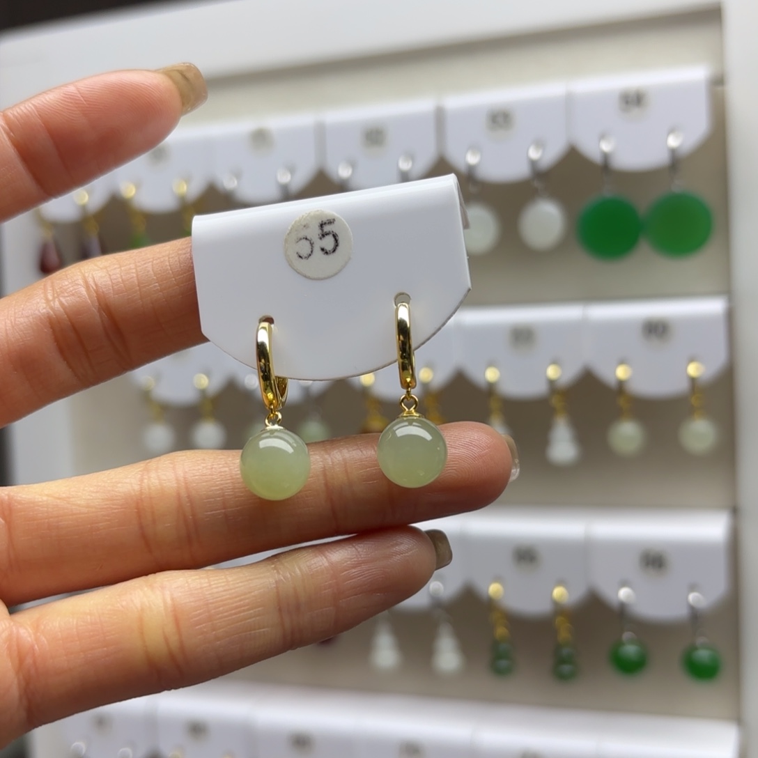 和田玉银S925镶嵌耳饰