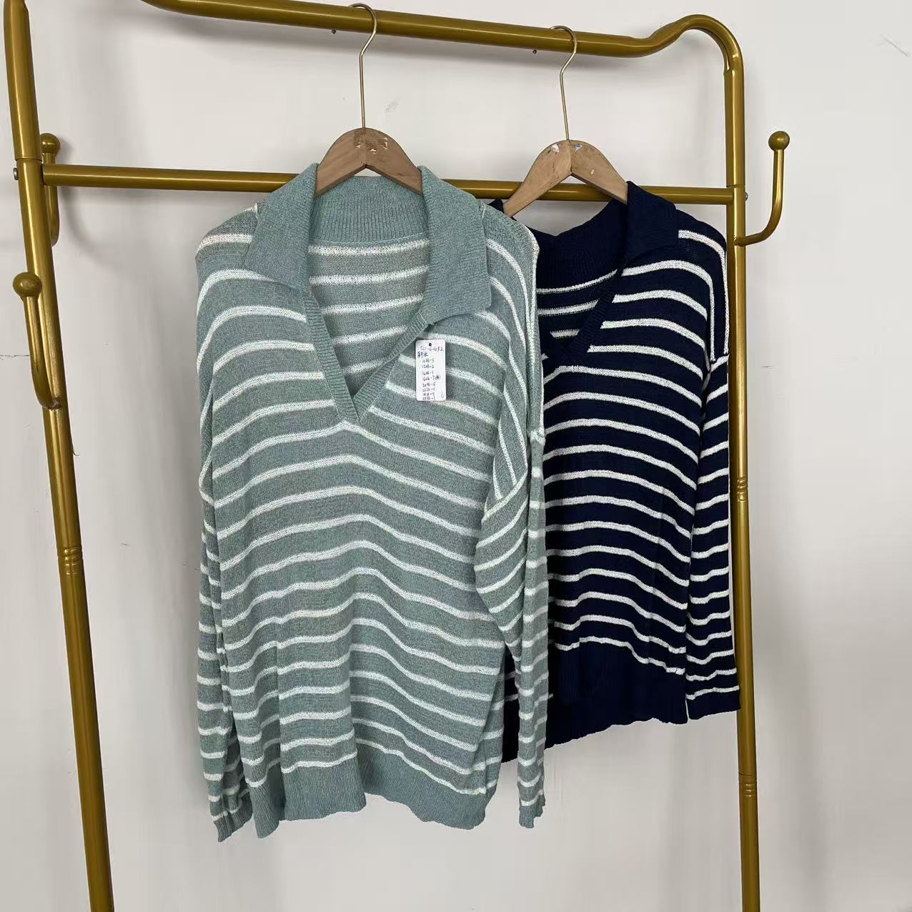 C21-16-1052款   简约长袖针织衫休闲条纹长60