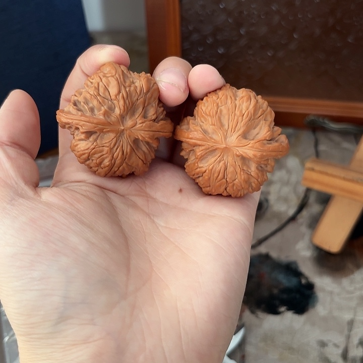 文玩核桃把件磨盘