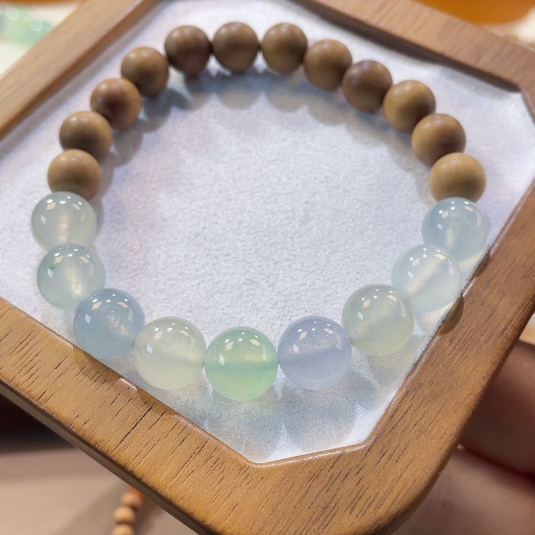 翡翠手链未镶嵌马卡龙