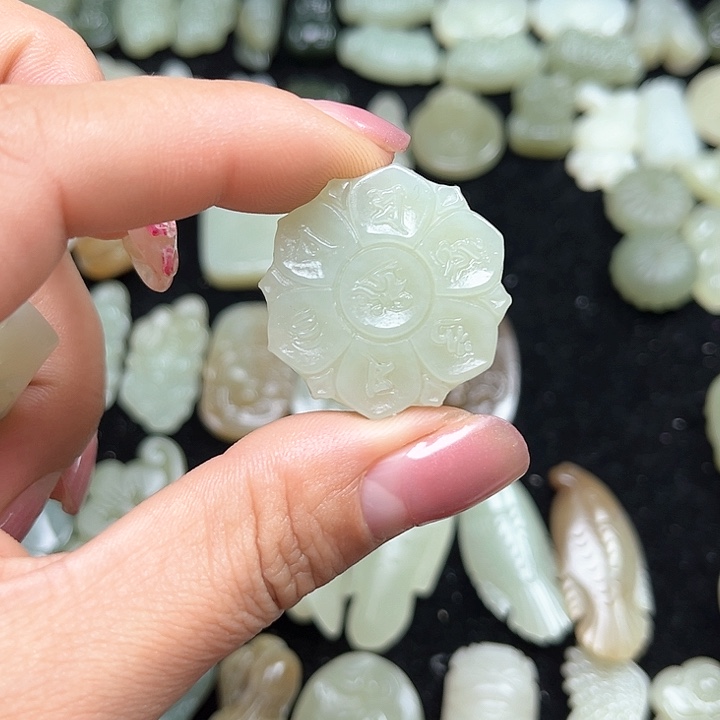 【闪购商品】和田玉颈饰未镶嵌