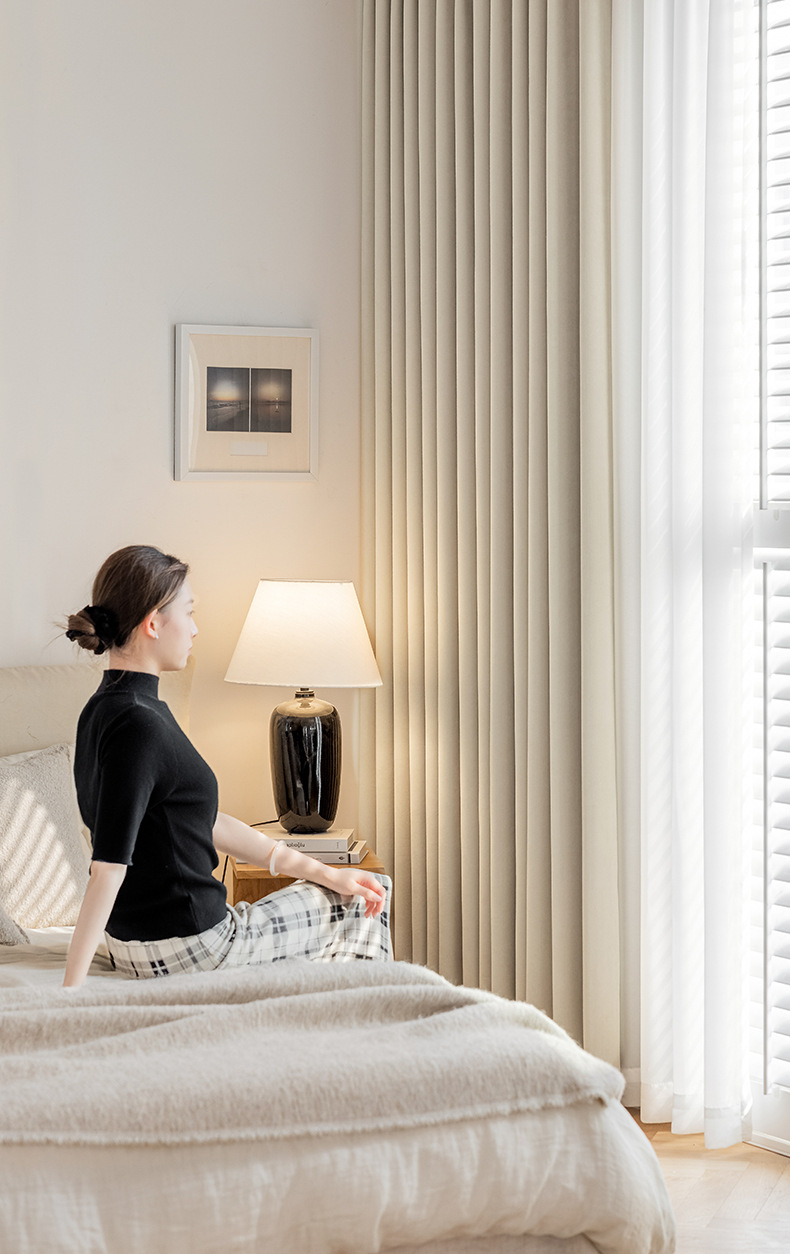 奥瑞羊绒奶油风全遮光雪尼尔窗帘高端卧室客厅阳台遮阳布新款窗帘